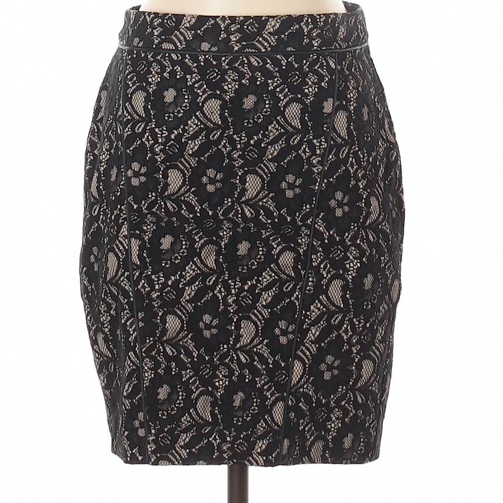 NWOT Express Sz 0 skirt